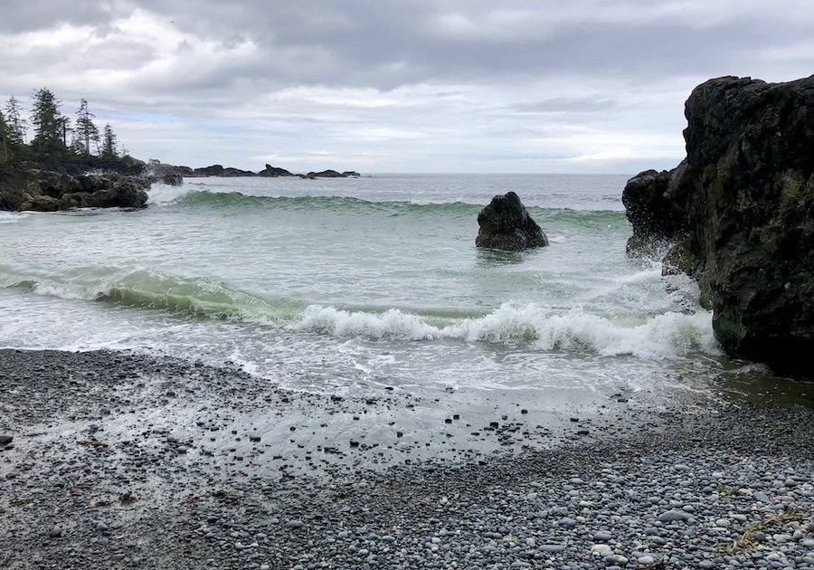 Waves crashing on the coastal trail from Shuttleworth Bight to Cape Sutil, North Coast Trail